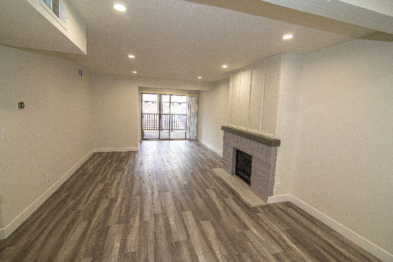 6275 Canoga Avenue #73 Woodland Hills, CA 91367