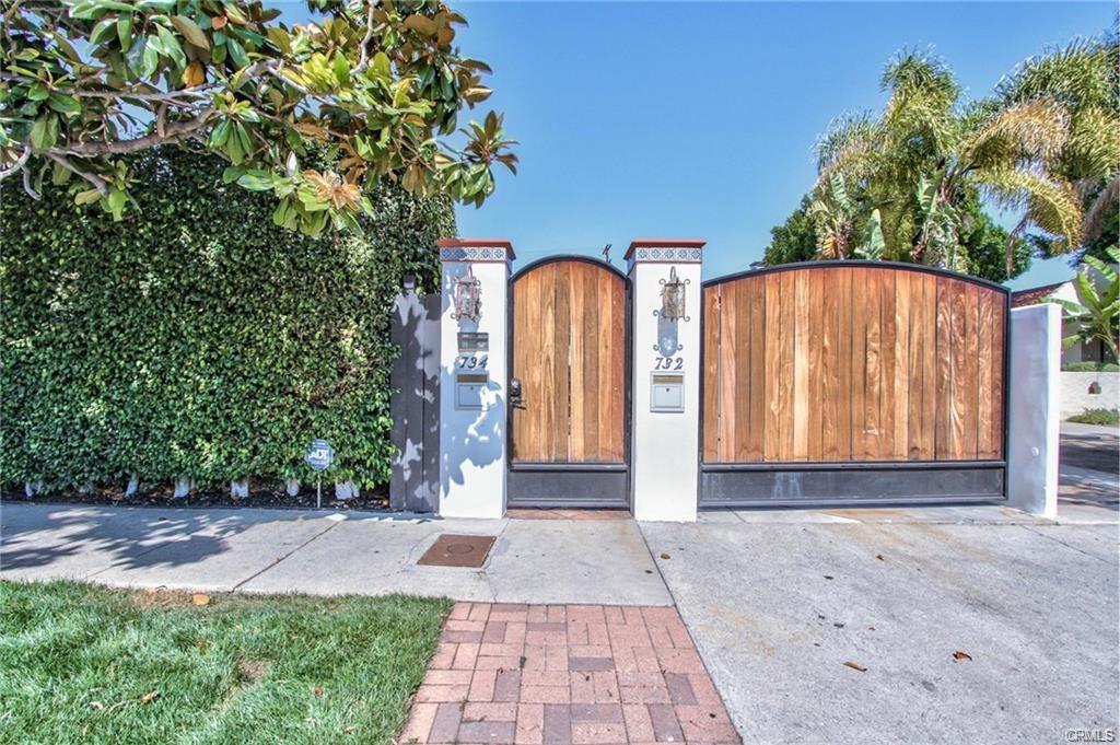 732 N Crescent Heights Boulevard, Los Angeles, CA 90046